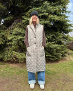 Load image into Gallery viewer, Long Pocket Vest-Buttcoats
