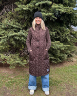 Load image into Gallery viewer, Long Pocket Vest-Buttcoats
